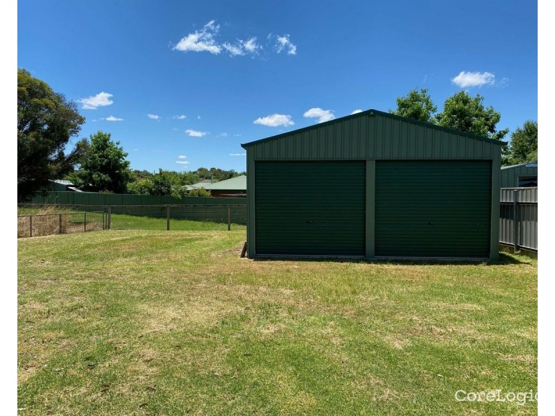 12 Barilla Crt, Thurgoona NSW 2640