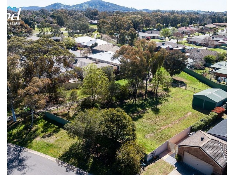 12 Barilla Crt, Thurgoona NSW 2640