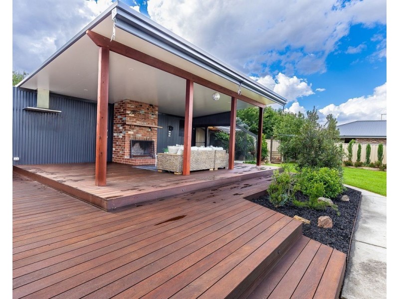 146 Pioneer Dr, Jindera NSW 2642