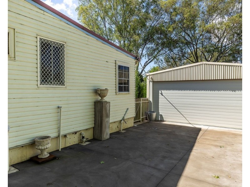 317 Fallon St, North Albury NSW 2640