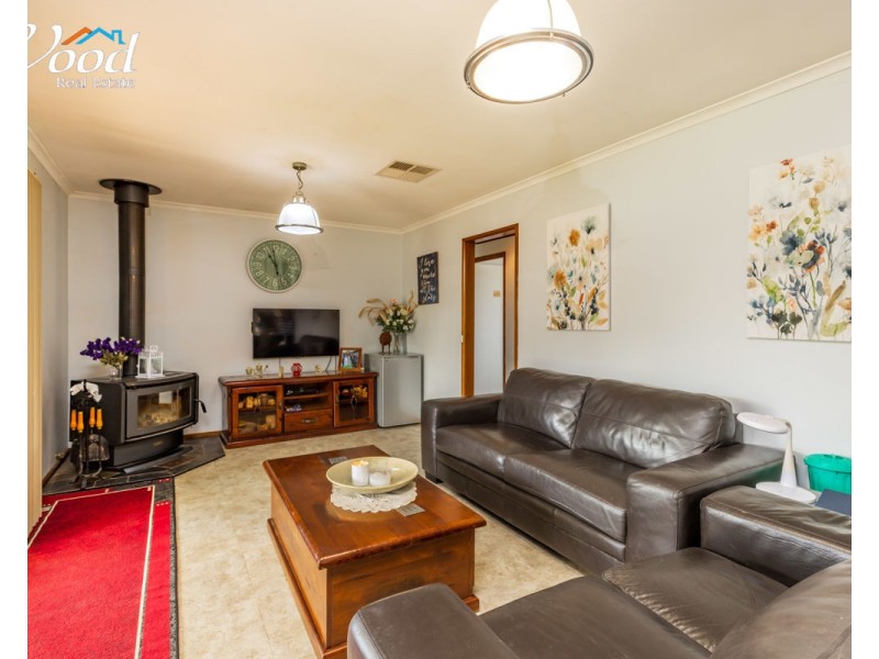 37 Macbean St, Culcairn NSW 2660