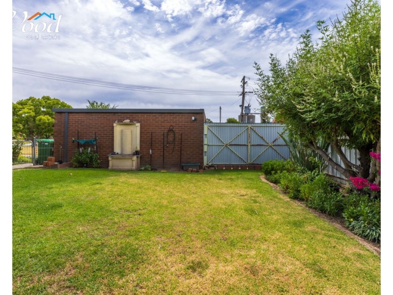 37 Macbean St, Culcairn NSW 2660