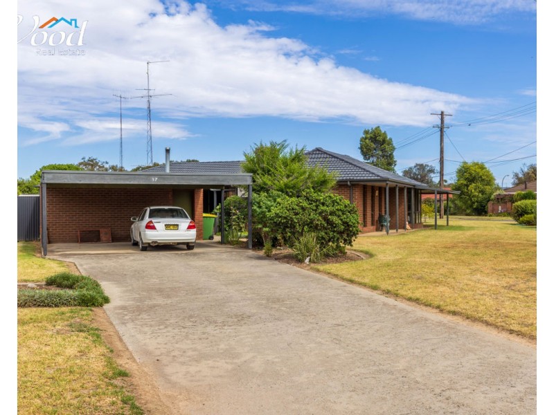 37 Macbean St, Culcairn NSW 2660