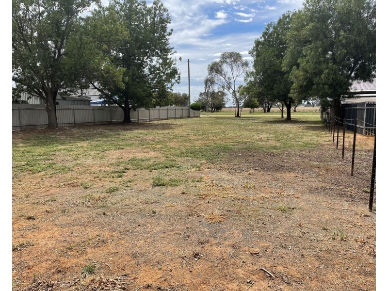 43 Kywong-Howlong Rd, Brocklesby NSW 2642