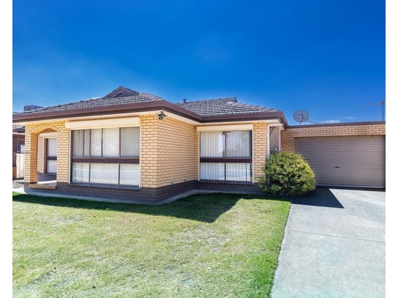 480 Schaefer St, Lavington NSW 2641