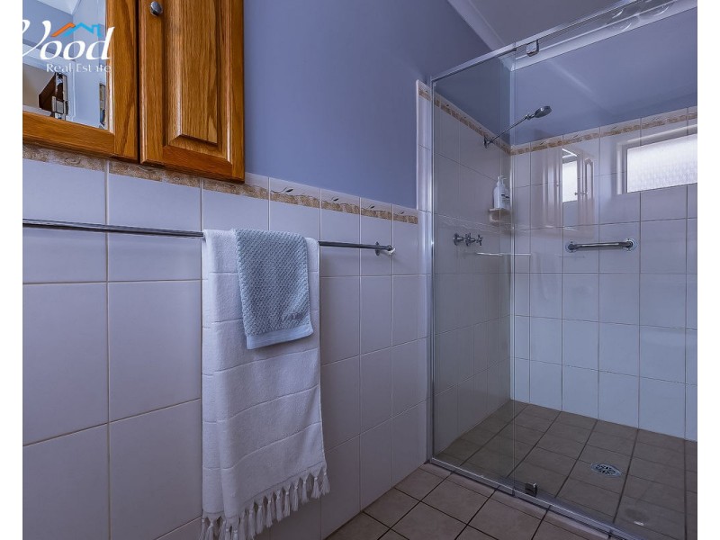 480 Schaefer St, Lavington NSW 2641