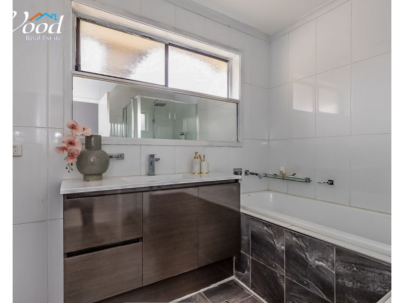 480 Schaefer St, Lavington NSW 2641