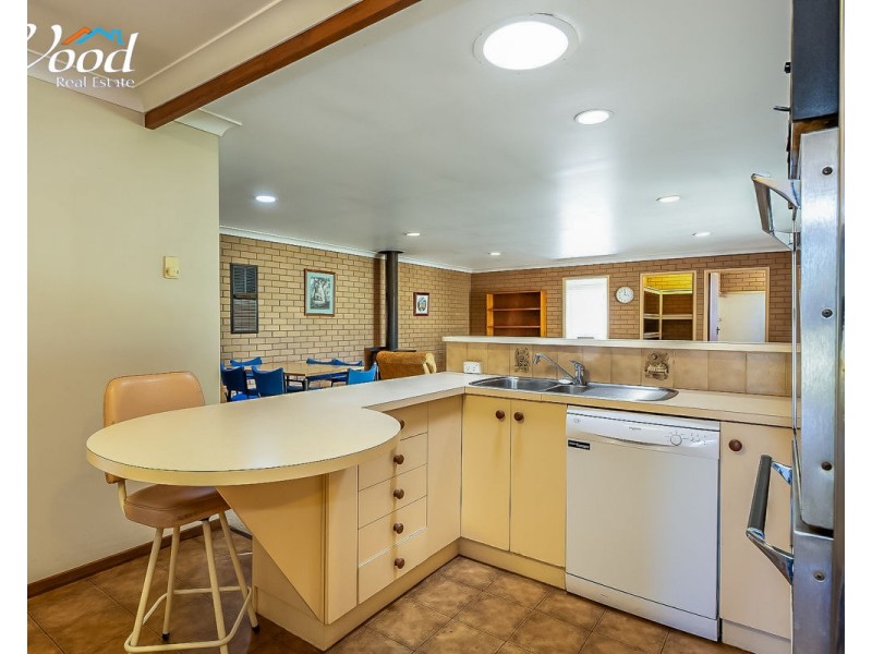 2 Balfour St, Culcairn NSW 2660