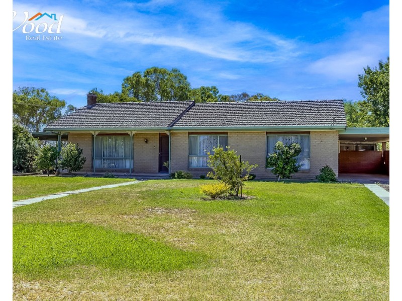 2 Balfour St, Culcairn NSW 2660