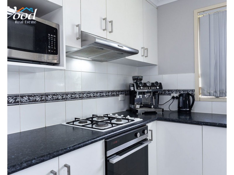 249 Desmond St, Lavington NSW 2641