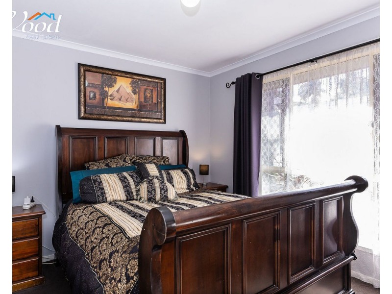 249 Desmond St, Lavington NSW 2641