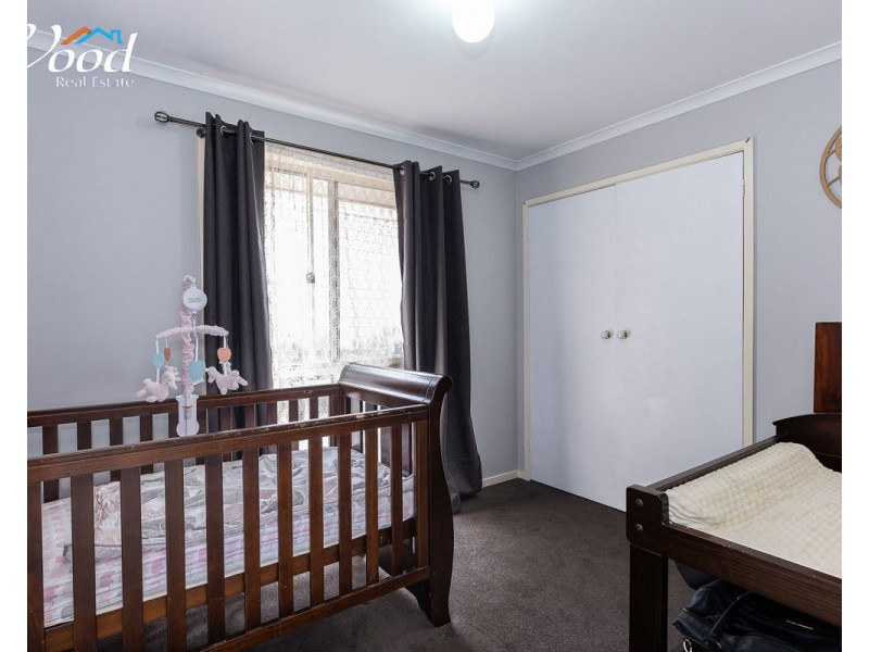 249 Desmond St, Lavington NSW 2641