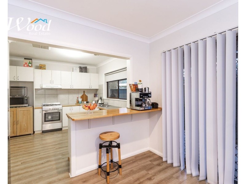 563 Grayfern Crt, Lavington NSW 2641