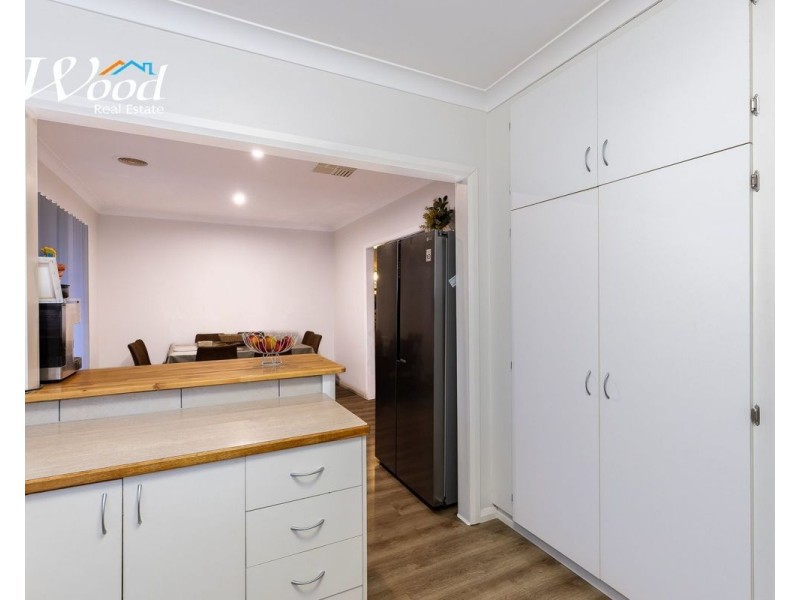 563 Grayfern Crt, Lavington NSW 2641