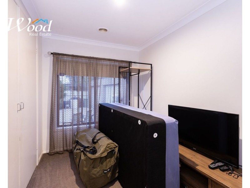 563 Grayfern Crt, Lavington NSW 2641
