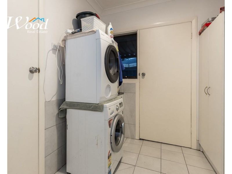 563 Grayfern Crt, Lavington NSW 2641
