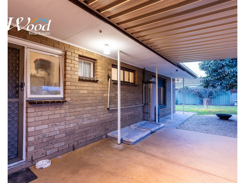 563 Grayfern Crt, Lavington NSW 2641