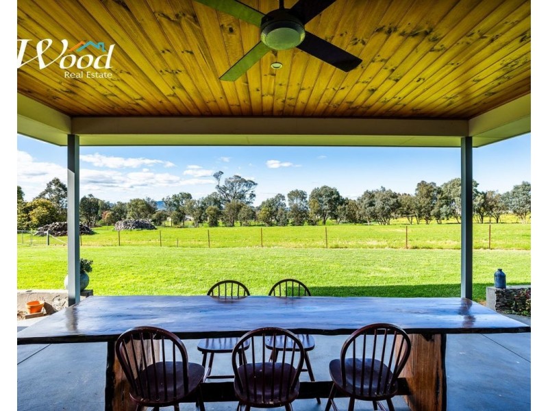 25 Alexandra Way, Table Top NSW 2640