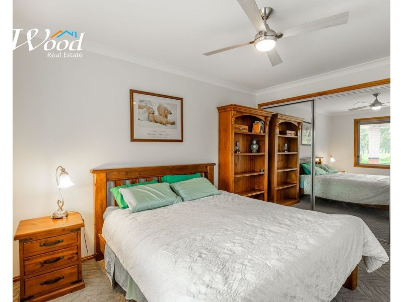 25 Alexandra Way, Table Top NSW 2640
