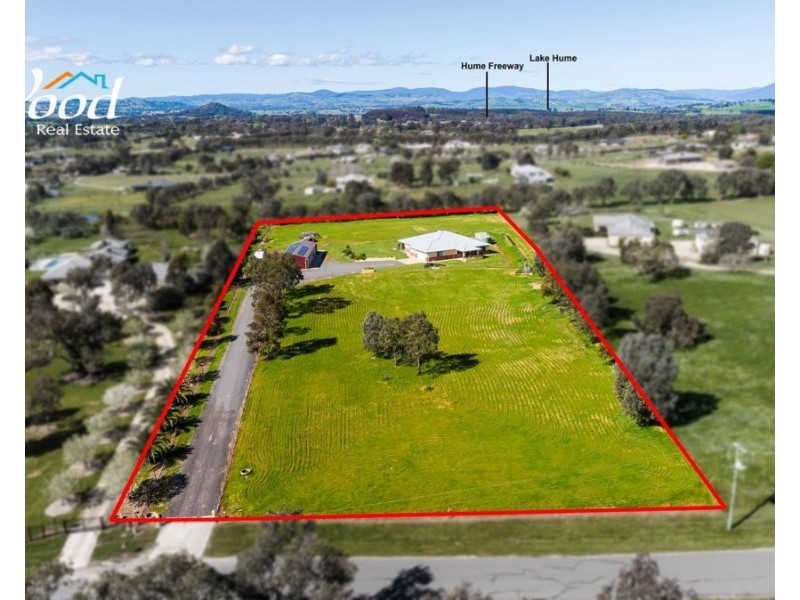 25 Alexandra Way, Table Top NSW 2640