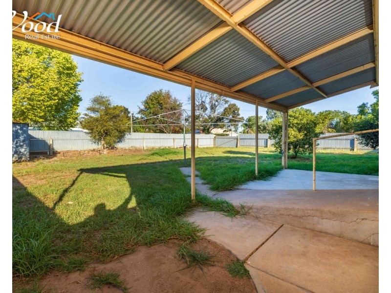 25 Second Ave, Henty NSW 2658