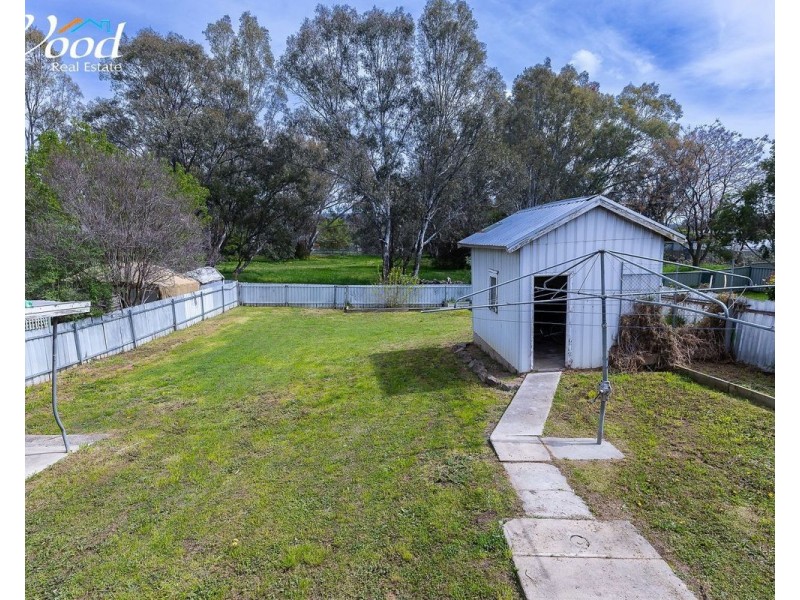 953 Waugh Rd, North Albury NSW 2640