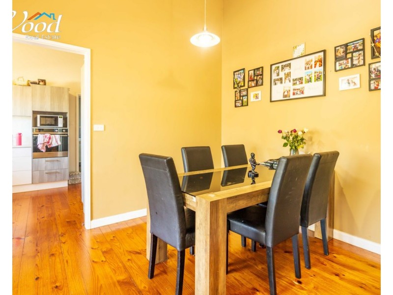 657 Briardale Rd, Lavington NSW 2641
