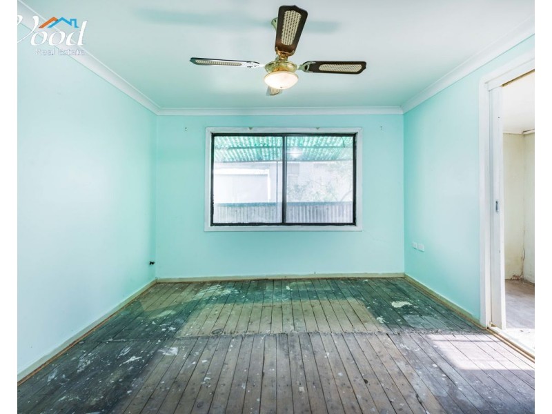 5 Elm St, Henty NSW 2658