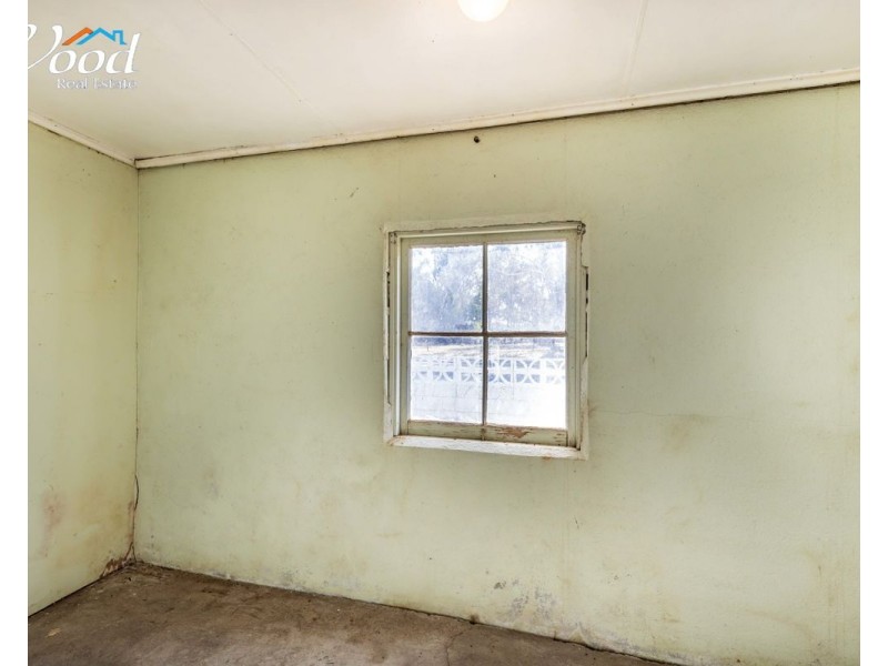 5 Elm St, Henty NSW 2658