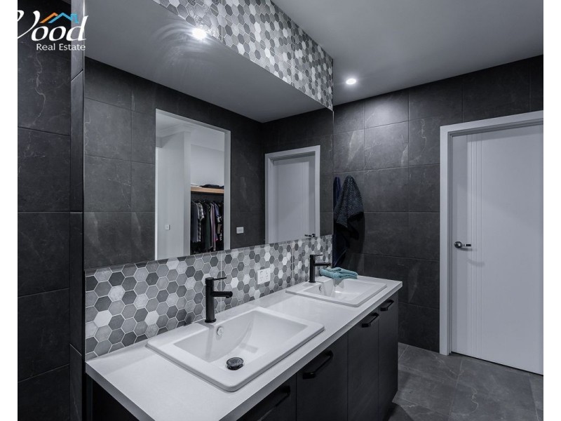 20 Lucton Pl, Thurgoona NSW 2640