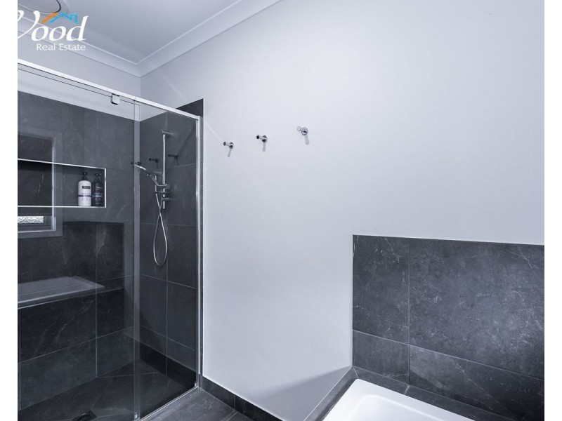 20 Lucton Pl, Thurgoona NSW 2640