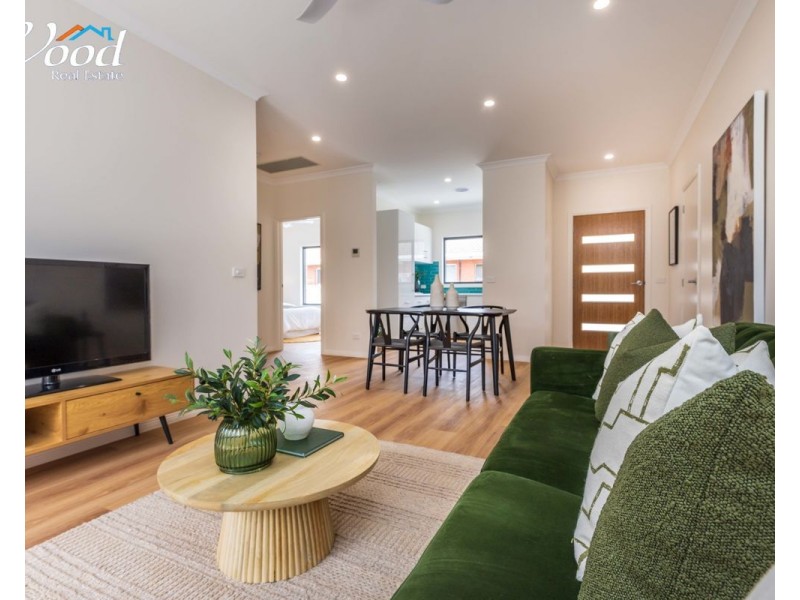 1-4/516 Kotthoff St, Lavington NSW 2641