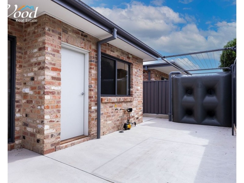 1-4/516 Kotthoff St, Lavington NSW 2641
