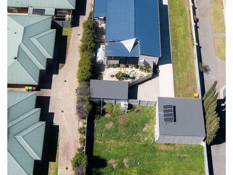 1-2/429 Prune St,, Lavington NSW 2641