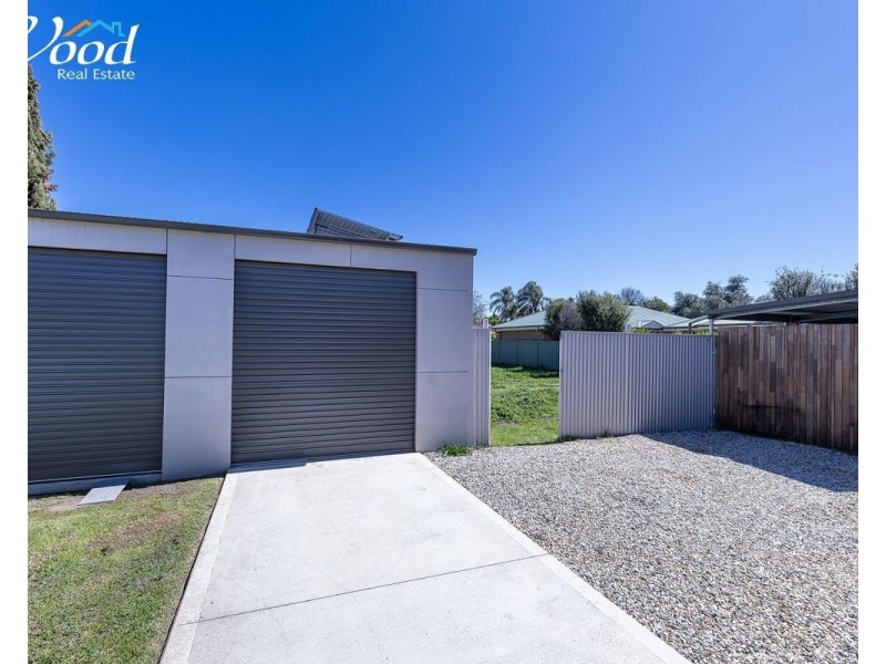 1-2/429 Prune St,, Lavington NSW 2641