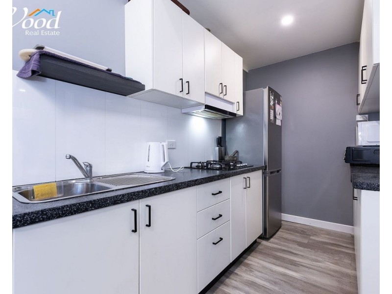 1-2/429 Prune St,, Lavington NSW 2641