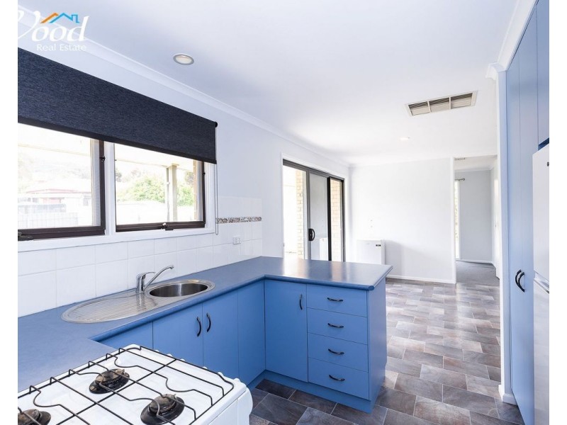11 Algona Rd, Springdale Heights NSW 2641