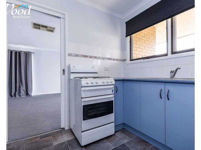 11 Algona Rd, Springdale Heights NSW 2641