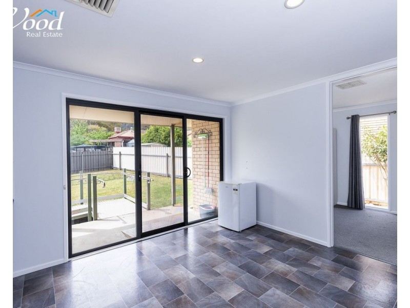 11 Algona Rd, Springdale Heights NSW 2641