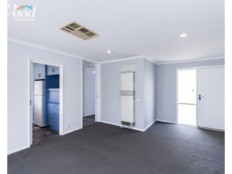 11 Algona Rd, Springdale Heights NSW 2641