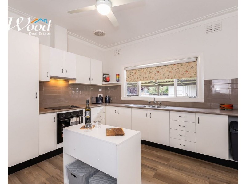 418 Logan Rd, North Albury NSW 2640
