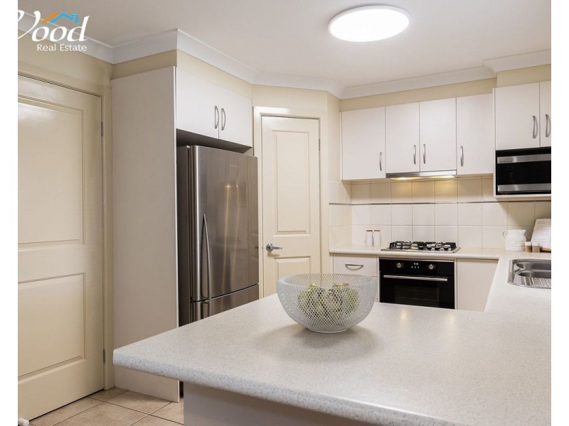 4 Guthega Crt, Thurgoona NSW 2640