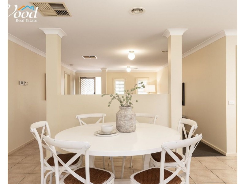 4 Guthega Crt, Thurgoona NSW 2640