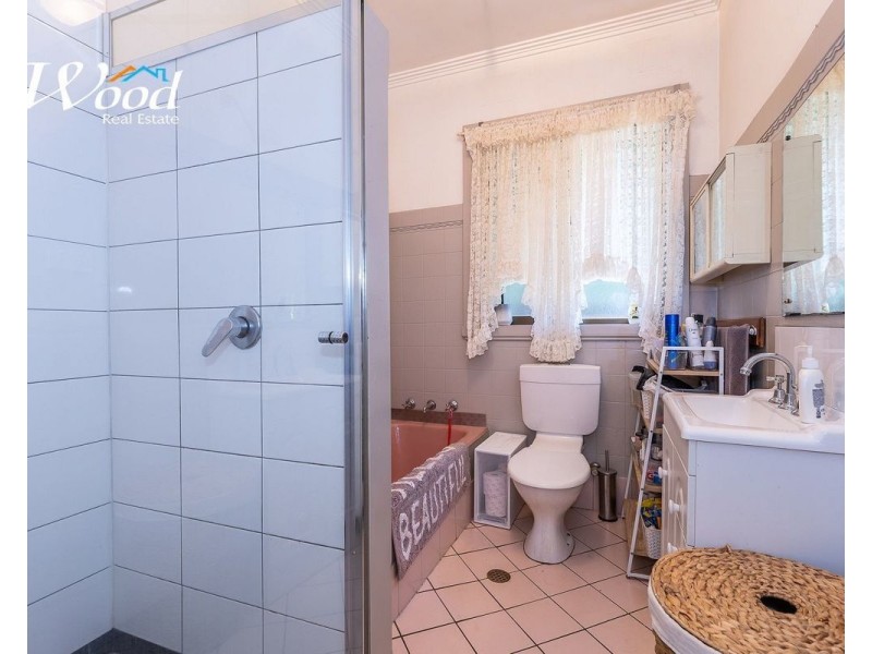 547 Klose St, Lavington NSW 2641