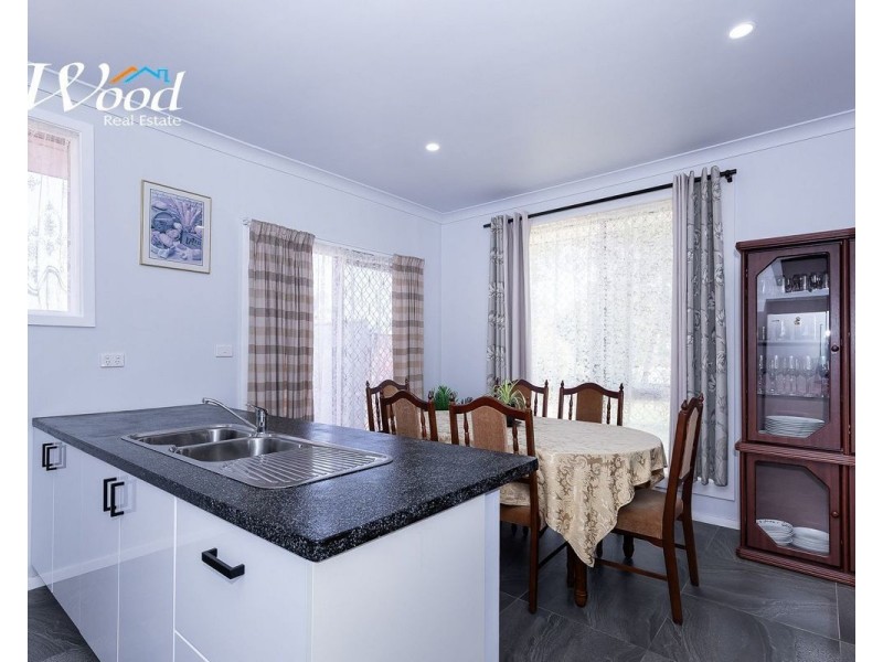 4 Queen St, Corowa NSW 2646