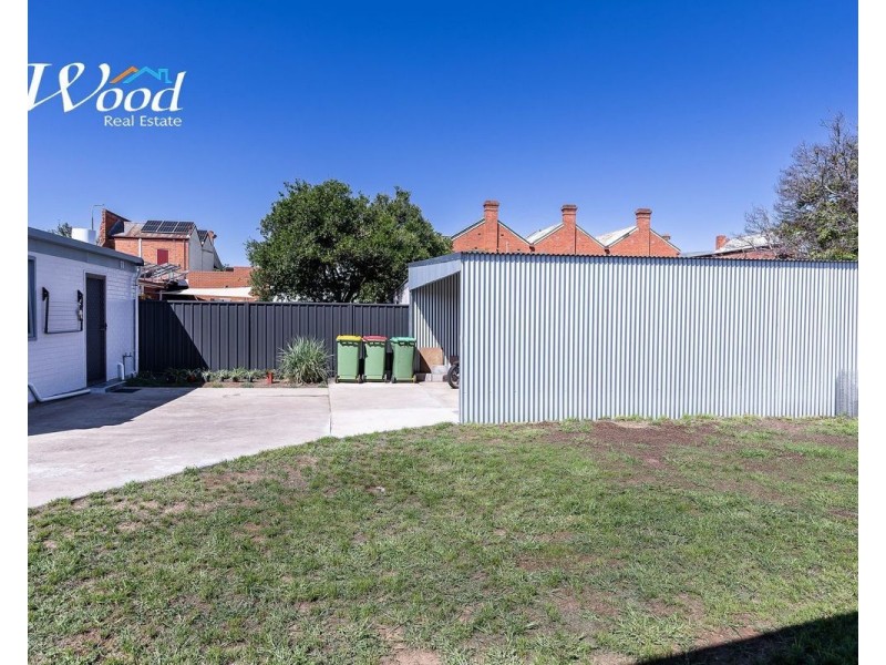 4 Queen St, Corowa NSW 2646