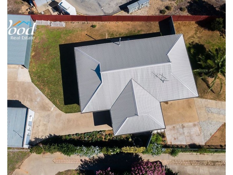 4 Queen St, Corowa NSW 2646