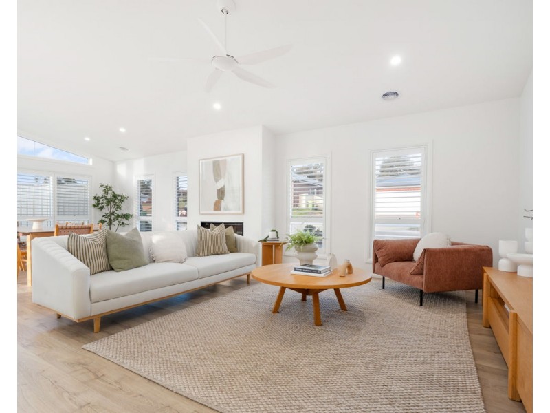 12 Rodeo Dr, Thurgoona NSW 2640