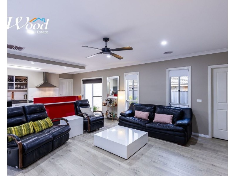 49 Whitebox Circ, Thurgoona NSW 2640