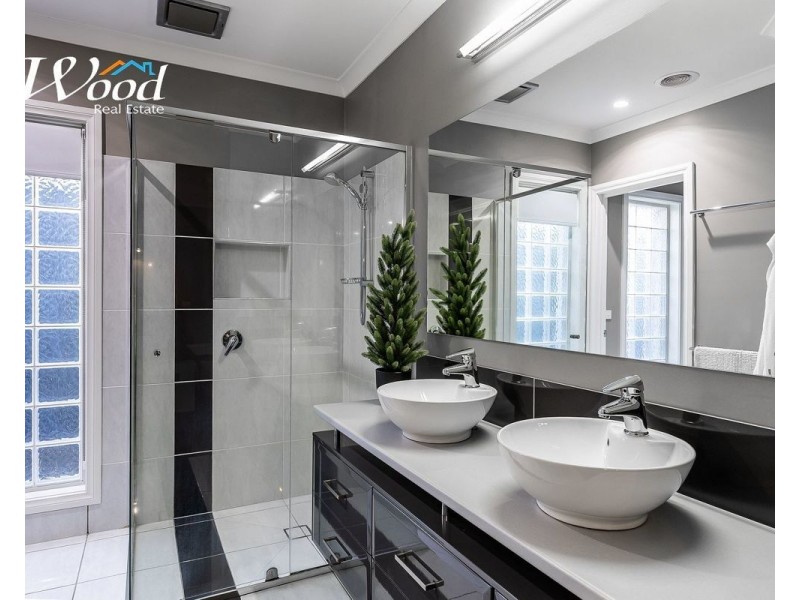49 Whitebox Circ, Thurgoona NSW 2640